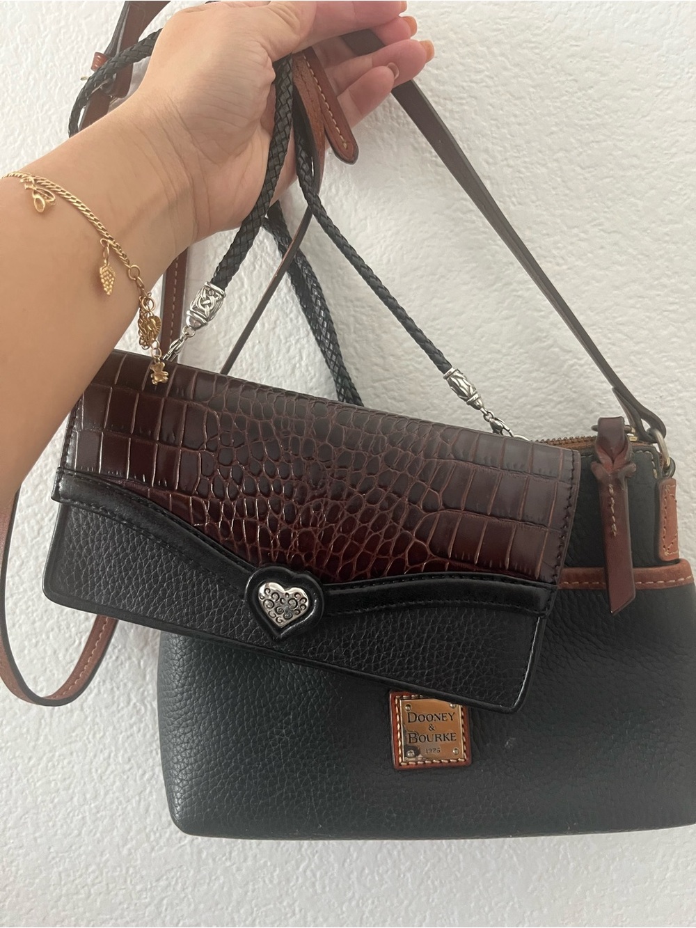 Dooney & Bourke vintage Brighton vintage